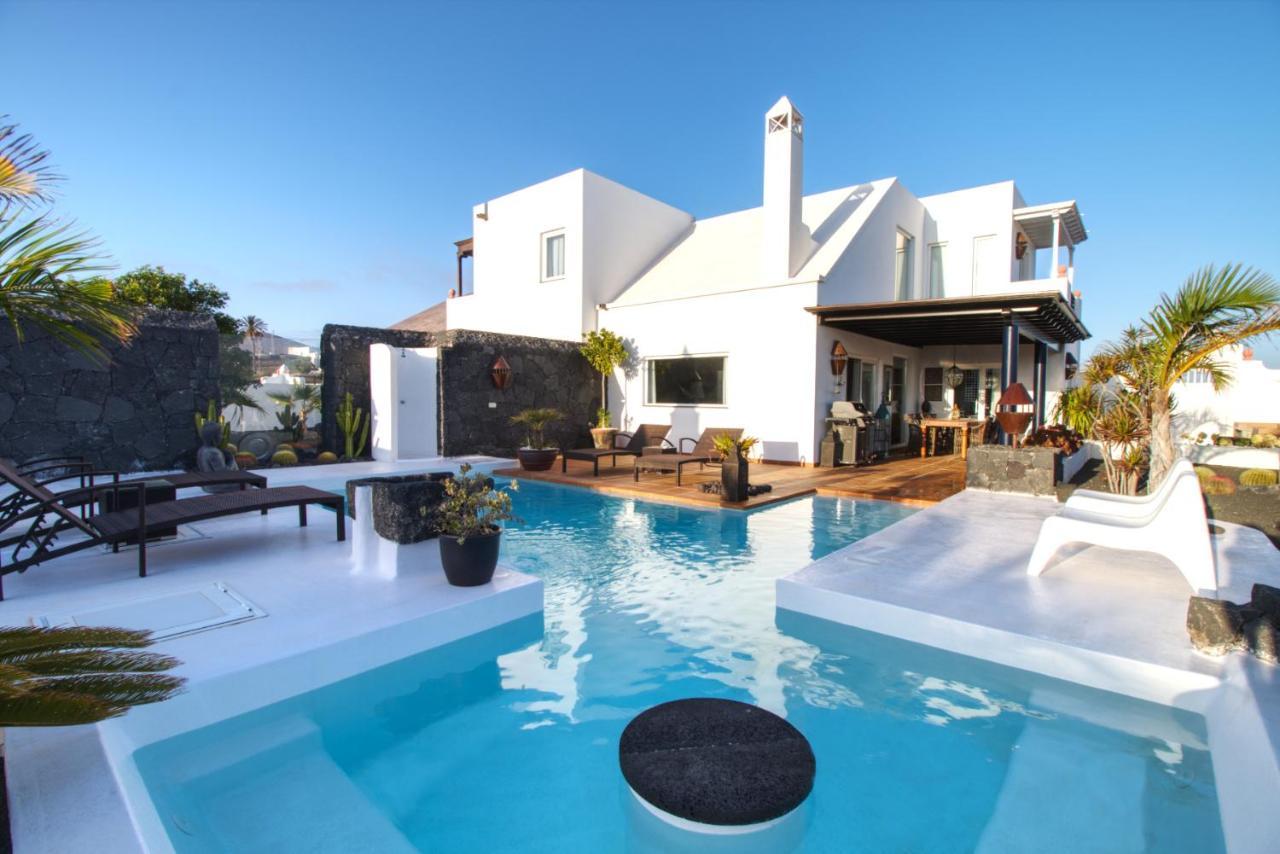 Villa Canis Tías Exterior foto